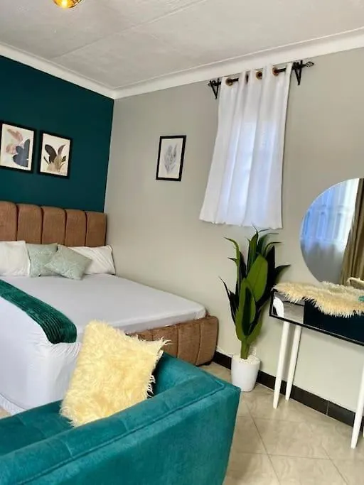 Cozy Private Studio Apartment Καμπάλα Ουγκάντα